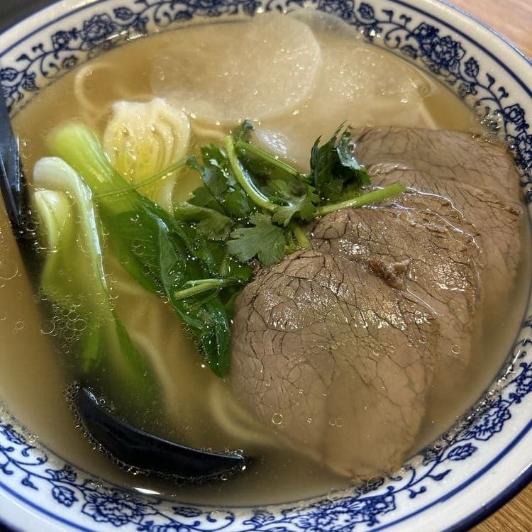 1. Lanzhou Beef Noodles 蘭州牛肉拉麵